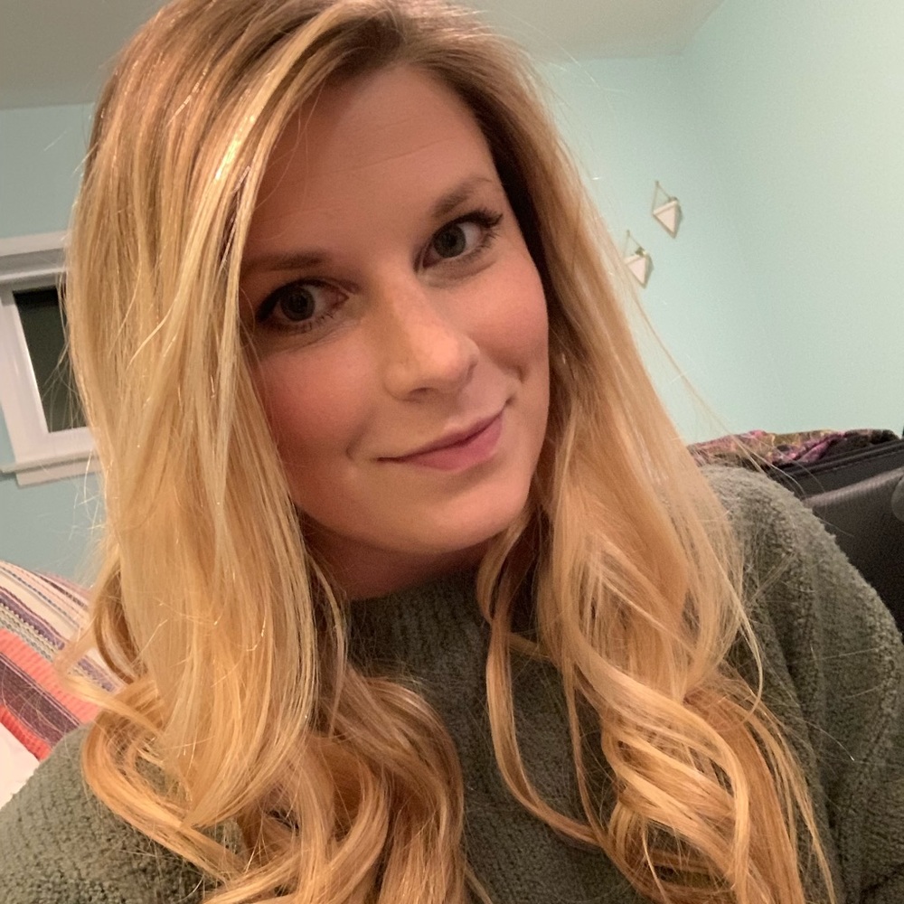 Meet your Posher, Hannah